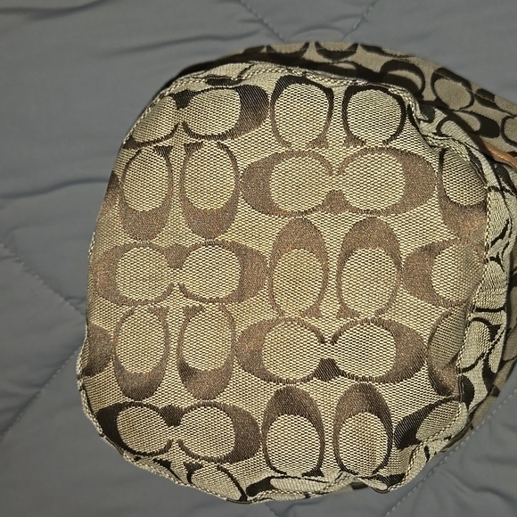 Coach Vintage Signature Bucket Hat - Picture 2 of 5